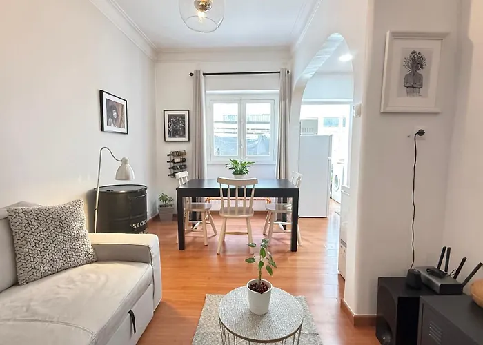 Guest house Alameda Urban 3*