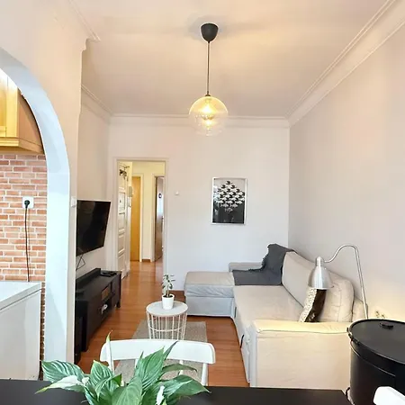 Alameda Urban 3*